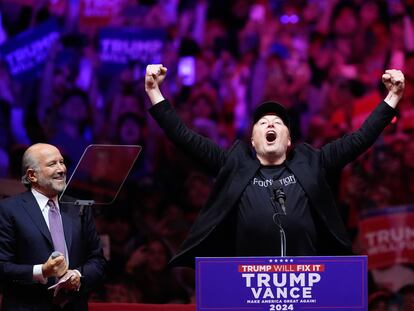 Elon Musk habla en un mitin de Donald Trump el pasado octubre.
